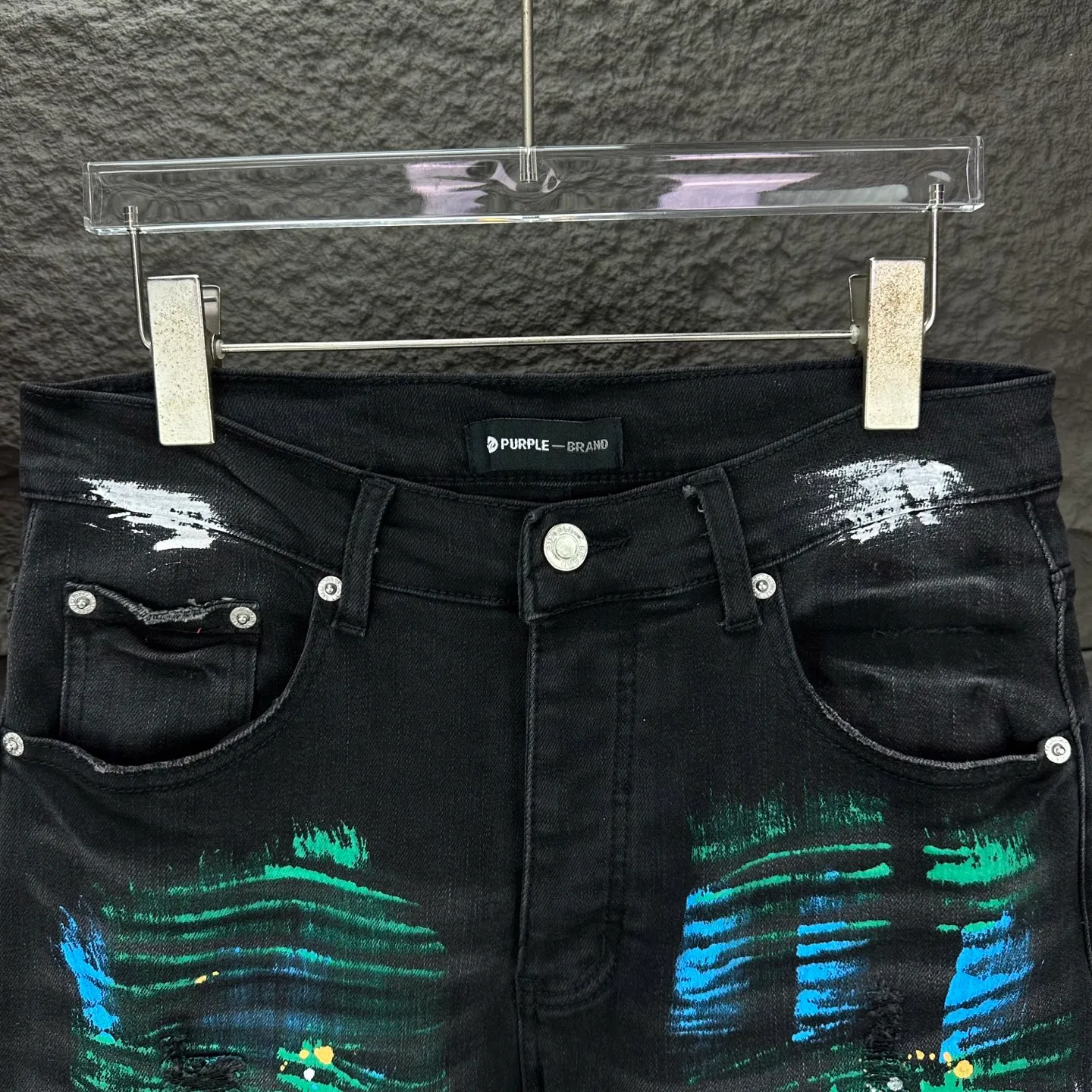 PURPLE BRAND 2026 New Arrival splash-ink hand-painted frayed couples style washed stretch jeans High version High version Top ceiling Quality Styles with different washed textures are very friendly to people with thin legs and thick legs. The straight and slim version is very flattering to the leg shape. Moderate length that never goes out of style, easy to match with casually, basic styling for various styles, a must-have in the wardrobe! The fabric is stiff but also makes the upper body soft without losing texture. The washing process is even more perfect. It is a must-have item for everyone! ! ! Washed wheat, hang tag, pants label, three labels complete Color: Black Size: 28, 30, 32, 34, 36 (five sizes)
